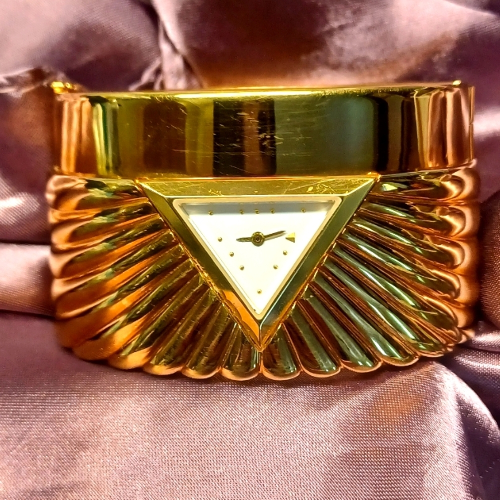 Franklin Mint 1988 Pyramid Cuff Bracelt Watch